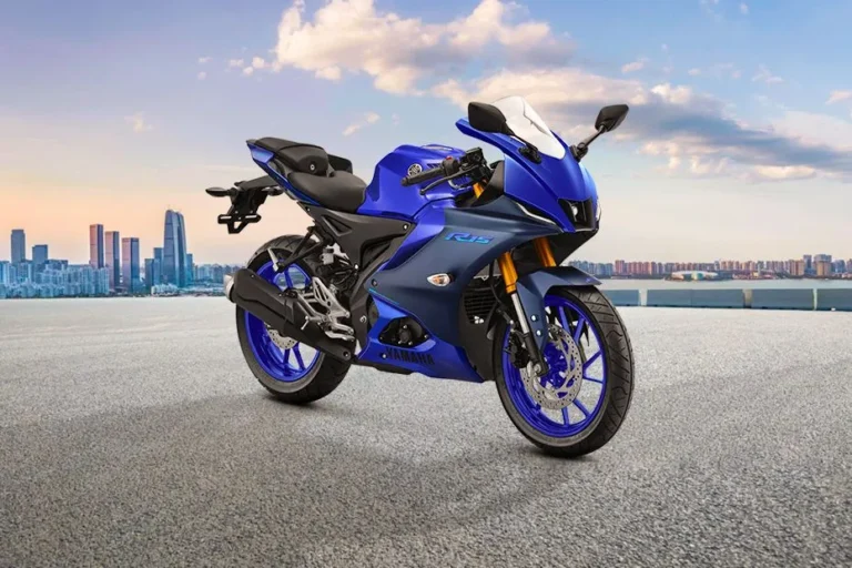 YAMAHA R15 V2 150 FI (2024) BolaGG