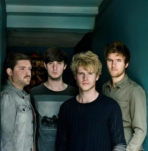 Kodaline's lead singer_.