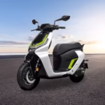 cfmoto-zeeho-ae6-slant-front-view-full-image-680614