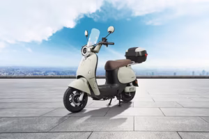 united-milano-v1-slant-front-view-full-image-433102